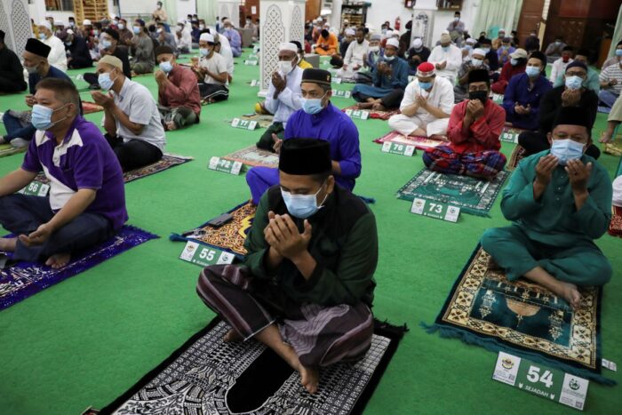 Celebrating Hari Raya Aidiladha is not more important than keeping yourself and your family safe from COVID-19 infection.